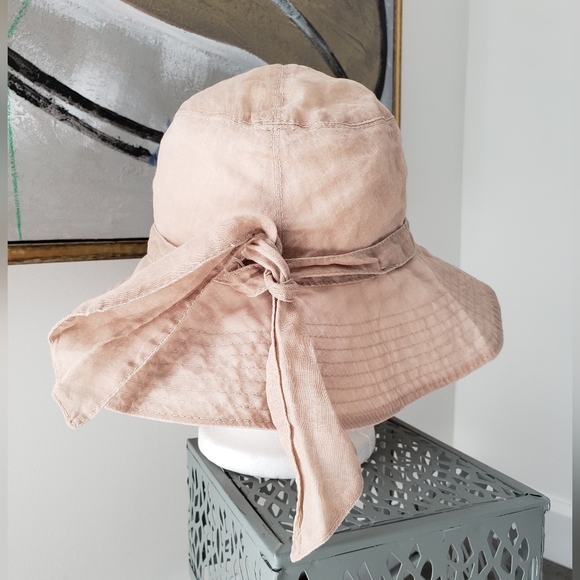 Helen Kaminski | Bucket Hat - Picture 4 of 13